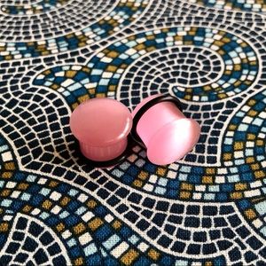 1/2” Pink Cat’s Eye Plugs Gauges Single Flare